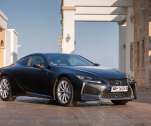 Lexus LC500 5.0 V8 477 KM Carbon
