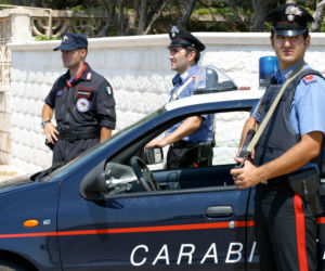 Napad na bank w we Włoszech. Sprawcy przetrzymują zakładników