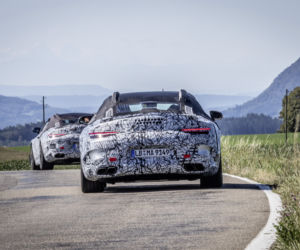(2022) Mercedes-AMG SL w kamuflażu