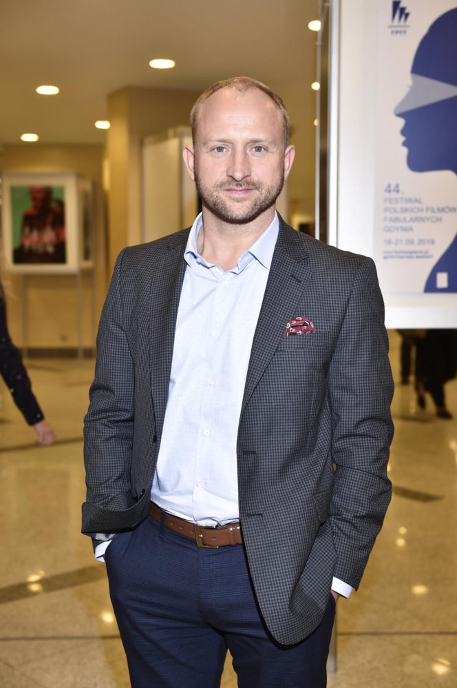 Borys Szyc kiedyś i dziś. Tak wyglądała jego droga na szczyt polskiego kina