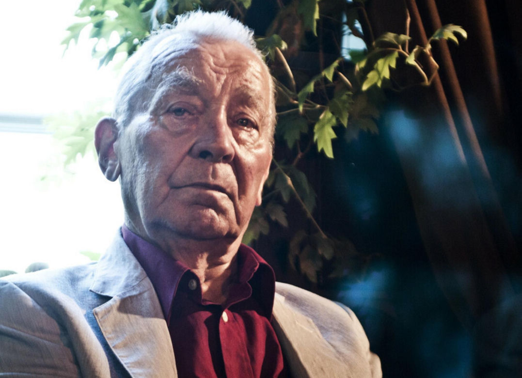 Józef Tejchma – członek Biura Politycznego KC PZPR (1968–1980), dwukrotnie minister kultury i sztuki (1974–1978, 1980–1982), minister oświaty i wychowania (1979–1980), w latach 1972–1979 wiceprezes Rady Ministrów.