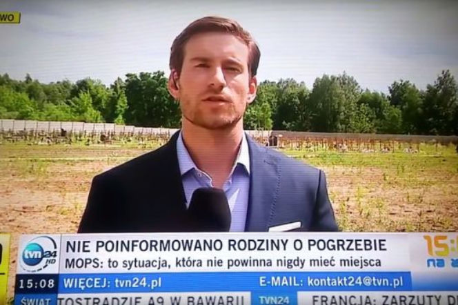 Ten pogrzeb - wpadka reportera w wejściu na żywo VIDEO