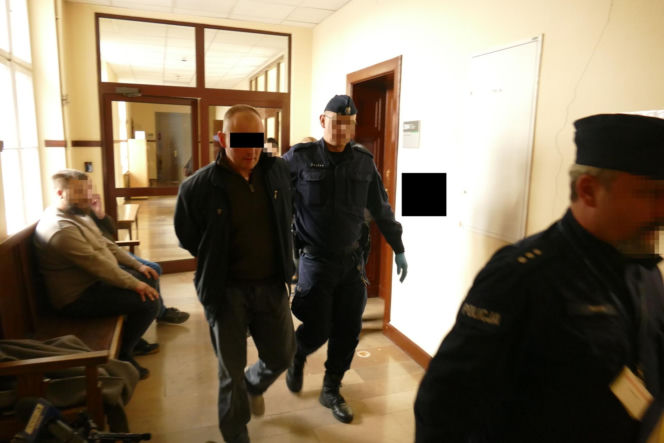 Zmasakrowane zwłoki Wojtka znaleziono pod cmentarzem. „Zdałem sobie sprawę, że zabiłem kolegę”