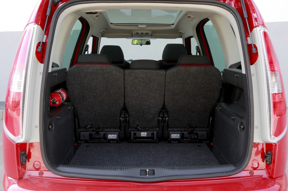 Skoda Roomster Noire
