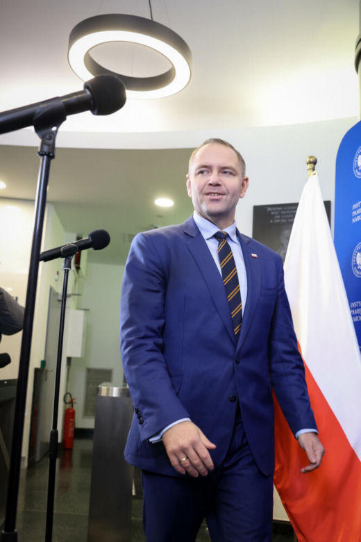 Styl Rafała Trzaskowskiego i Karola Nawrockiego