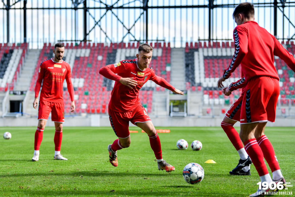 Piłkarze na nowym stadionie Zagłębia Sosnowiec