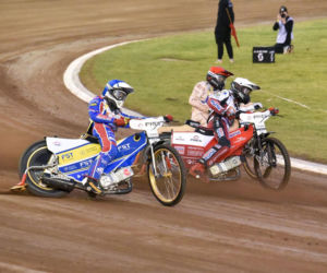 PRES Grupa Dewloperska Toruń - Abramczyk Polonia Bydgoszcz, zdjęcia kibiców i zawodników z pożegnania Adriana Miedzińskiego