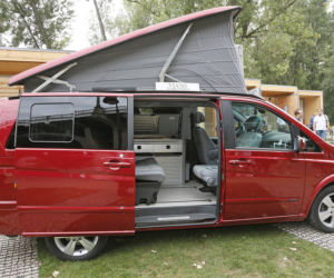 Anna Mucha / Mercedes-Benz Viano Marco Polo