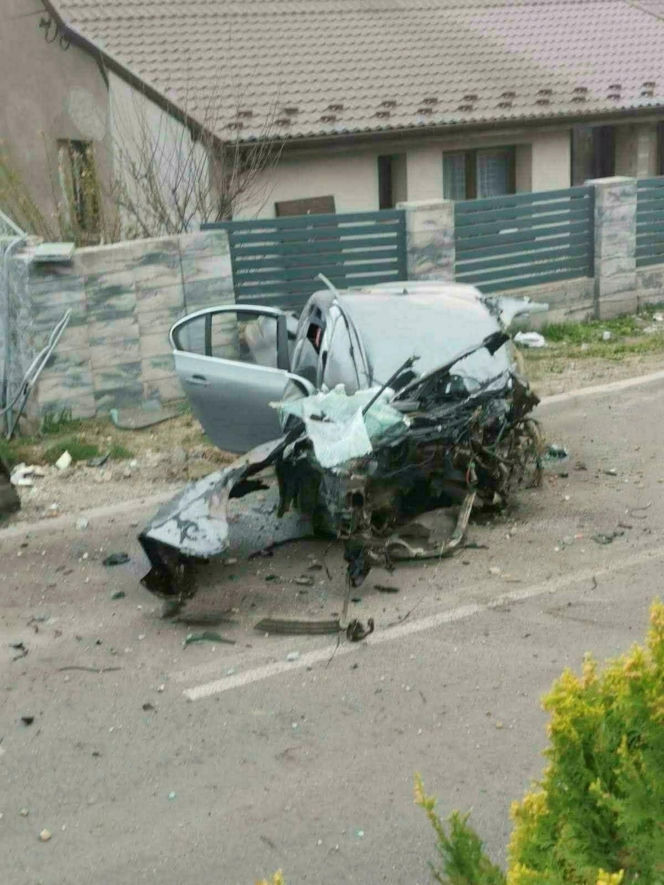 Naczelnik OSP zginął, jadąc na akcję. Trzy małe dziewczynki zostały bez taty