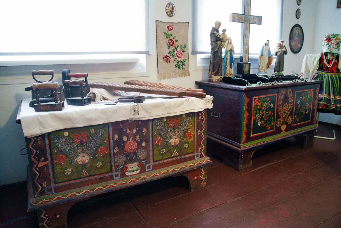 Wieś z powieści Chłopi istnieje naprawdę. Tam wyglądają Lipce Reymontowskie