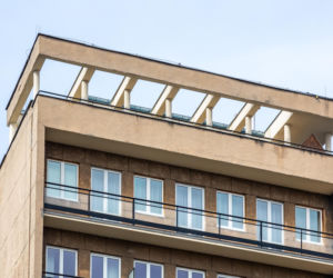 Wieżowiec przy ul. Sewerynów 4 w Warszawie