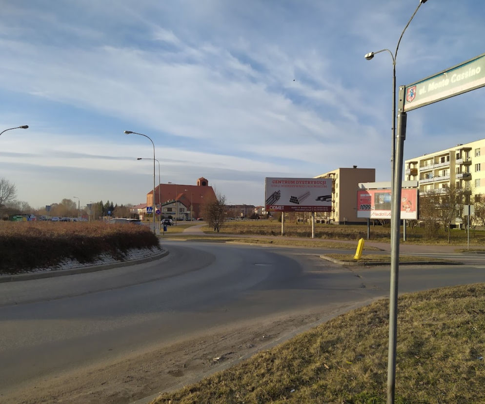 W pierwszym etapie prac, remont ulicy Monte Cassino obejmie wymianę chodników pomiędzy dwoma rondami