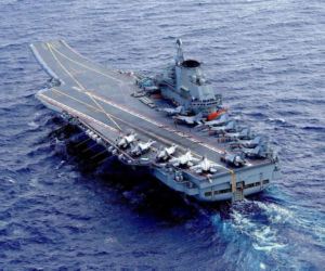 Chiński smok pręży muskuły. Grupa uderzeniowa lotniskowca Liaoning symuluje blokadę Tajwanu