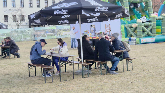 Knajpy na kółkach zaparkowały na Wyspie Młyńskiej! Festiwal Food Trucków podbił Bydgoszcz