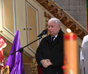 Pogrzeb posła Strzałkowskiego. Pojawił się Jarosław Kaczyński