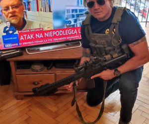 Jakimowicz zbroi się na wojnę