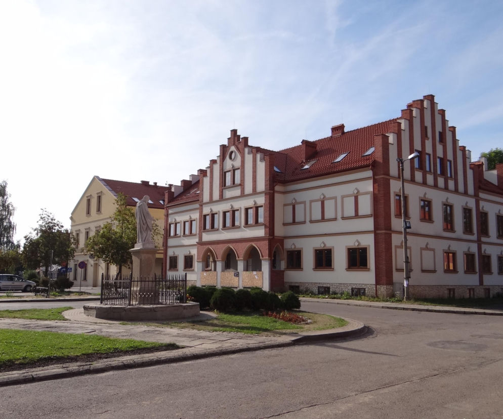 To miasto w Małopolsce ma nie tylko najpiękniejszy rynek. Zachwyca też unikatowym zamkiem