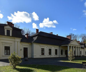 To jedna z najpiękniejszych gmin w Małopolsce. Znajdowała się w czterech województwach