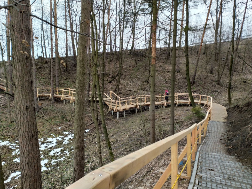 Park Zdrojowy w Ciężkowicach 