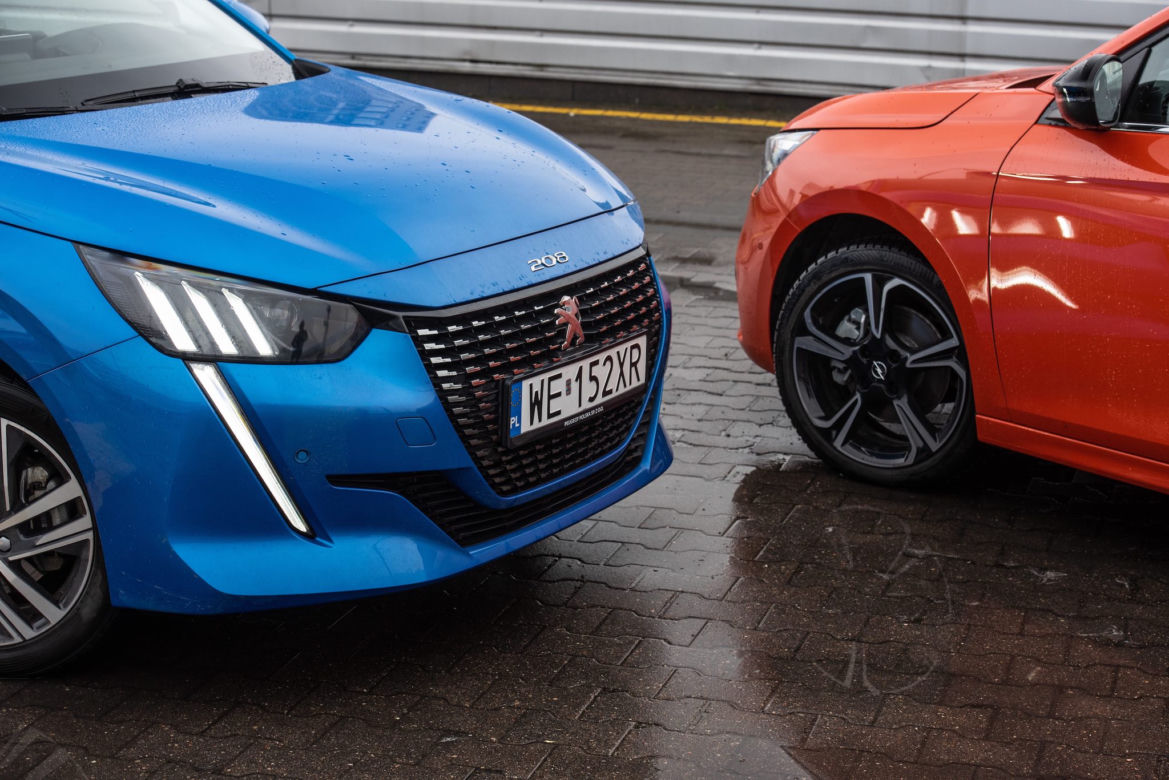 Peugeot 208 Allure vs Opel Corsa Elegance