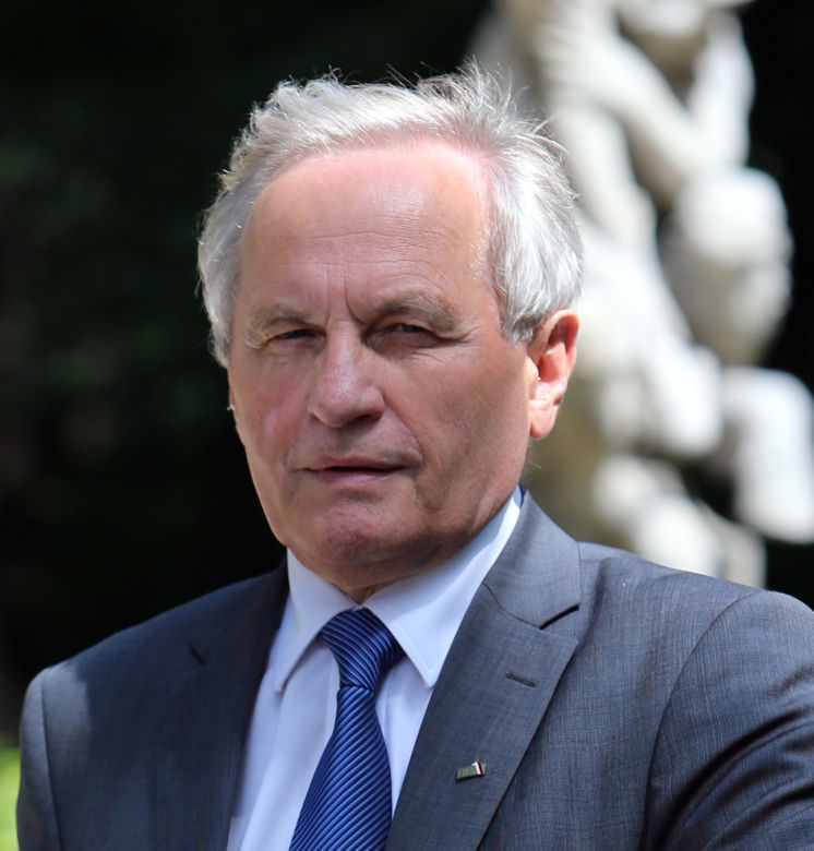 Prezydent mianował Kozieja szogunem