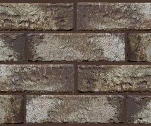 Dachówki ceramiczne, solarne i cegły ręcznie formowane