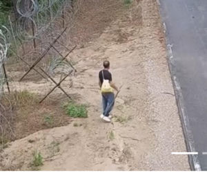 W odwrotnym kierunku. Przyjechał z Berlina i chciał na Białoruś. Skończyło się na mandacie 
