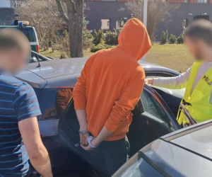 Szaleńczo zakochany 22-latek wpadł po uszy