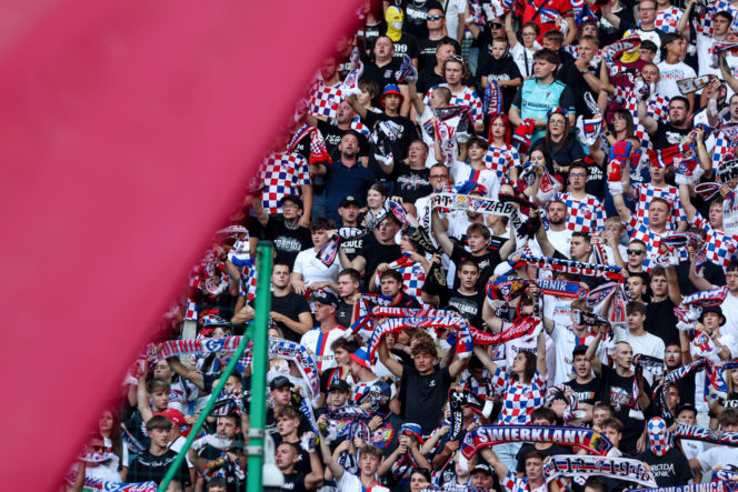 Zobaczcie zdjęcia kibiców z meczu Górnik - Fenerbahce i krótkie podsumowanie środowego spotkania na se.pl