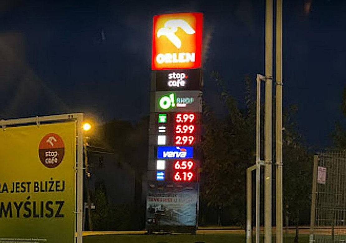Stacja Orlen w Chałupkach. Czesi zablokowali dojazd