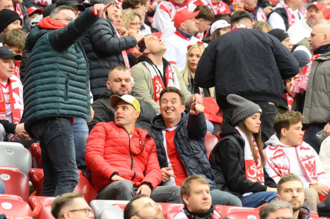 Tak się bawią kibice na meczu Polska - Albania. Gorąca atmosfera na PGE Narodowym