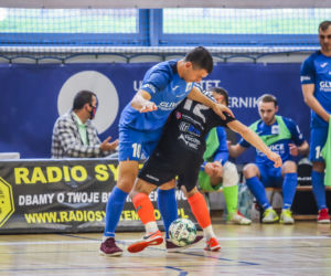 FC Toruń - P.A. Nova Gliwice 2:4 - zdjęcia z Uniwersyteckiego Centrum Sportu