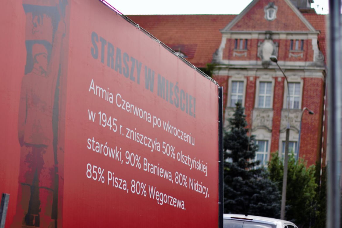 "Straszy w mieście". Olsztyński oddział IPN rozpoczął akcję dotyczącą "szubienic" [ZDJĘCIA]