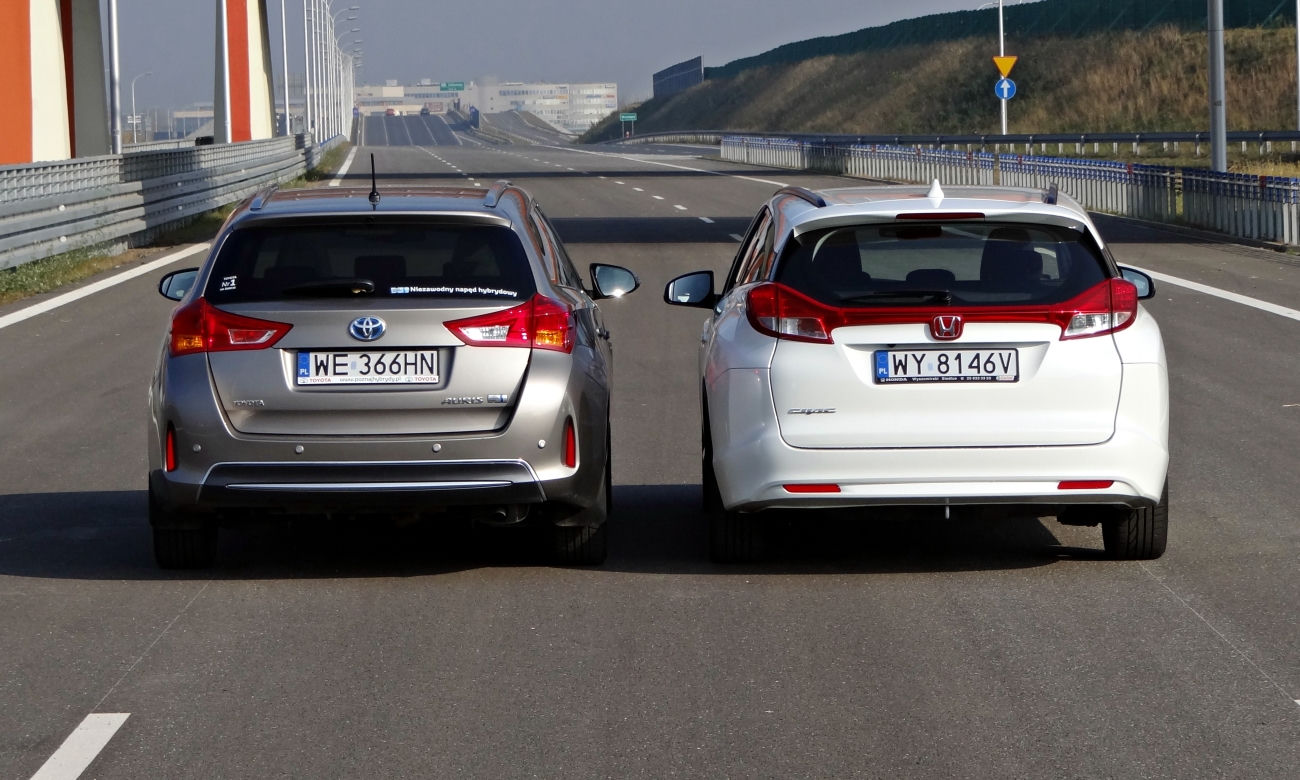Toyota Auris Touring Sports vs. Honda Civic Tourer