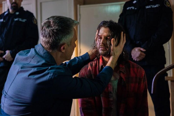 Pierwsza miłość, odcinek 4186: Artur zdobywa pieniądze na wykup przyjaciela. Leci do Bogoty na bezpośrednią konfrontację - ZDJĘCIA