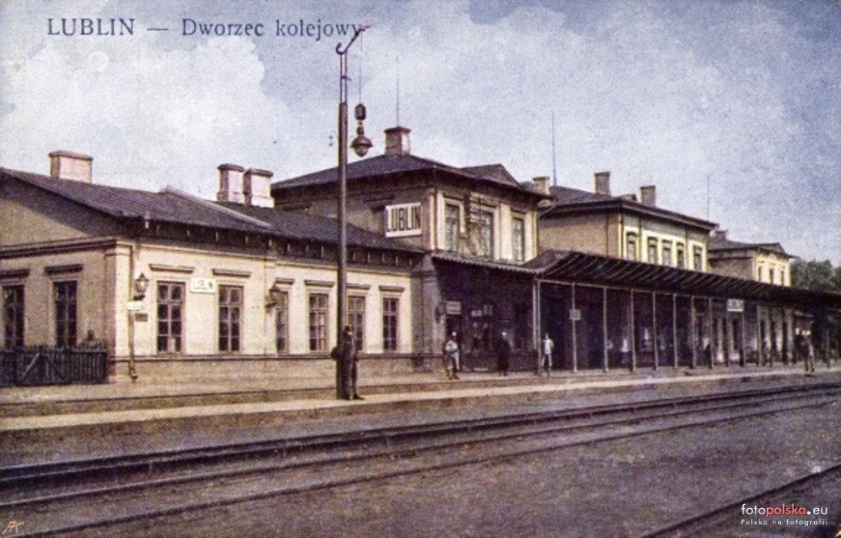 Wszystkie odsłony Dworca Głównego w Lublinie. Zobacz te stare zdjęcia!