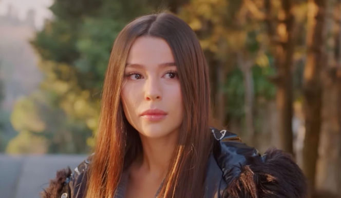 Zeynep będzie musiała podjąć decyzję - czy będzie z Egem czy Cihanem?