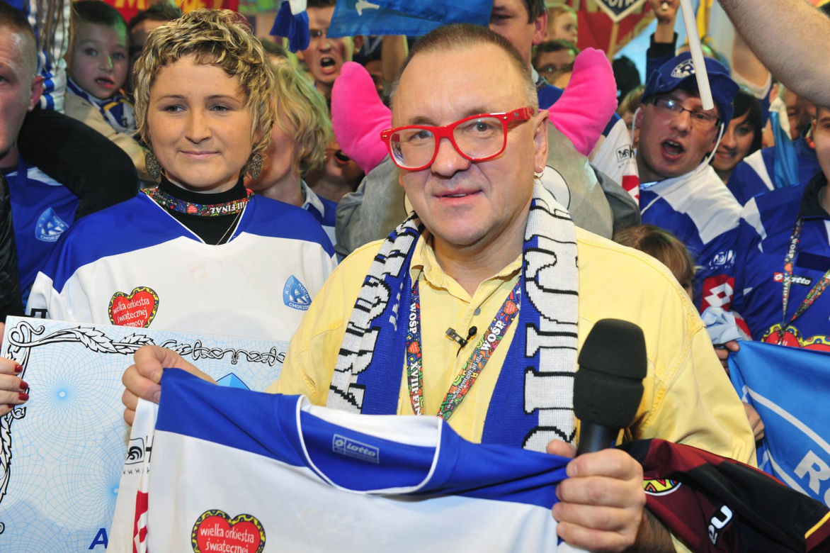 Od witraży i „uwalniania słoni” do Wielkiej Orkiestry Świątecznej Pomocy. Nieoczywiste oblicza Jurka Owsiaka