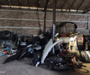 Kradli Toyoty na terenie Niemiec, potem rozbierali je pod Tłuszczem