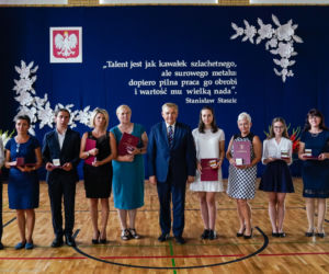 Początek nowego roku szkolnego w Białymstoku. Naukę rozpoczęło 39 tys. dzieci i młodzieży