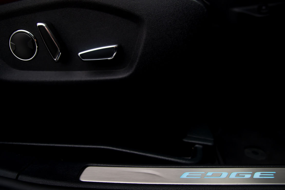 Ford Edge 2.0 TDCi Twin-Turbo AWD Titanium
