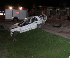 Tadeusz zginął próbując ratować Perełkę. Nocna podróż samochodem zakończona tragedią