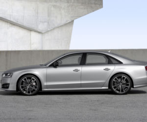 Audi S8 plus