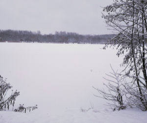 Śląskie: Intensywne opady śniegu i oblodzenia! Wszystko przez niż Benjamin [ZDJĘCIA]