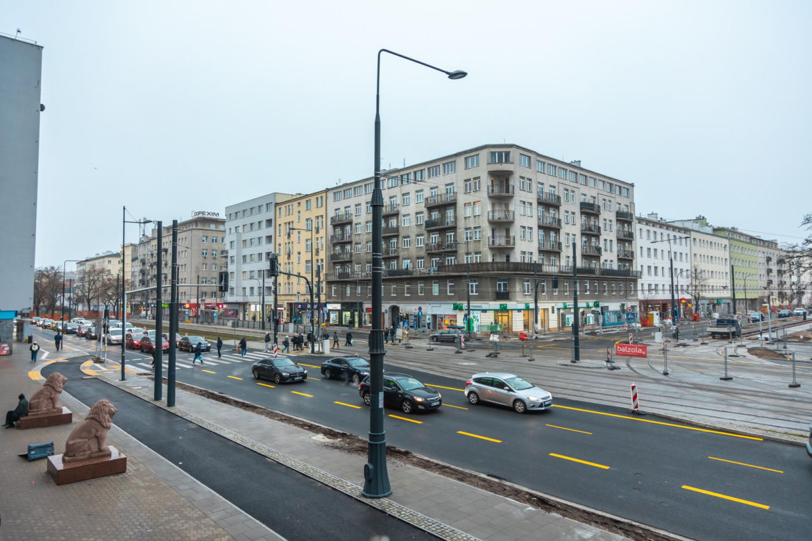 Budowa tramwaju na Rakowieckiej w Warszawie w styczniu 2025 r.