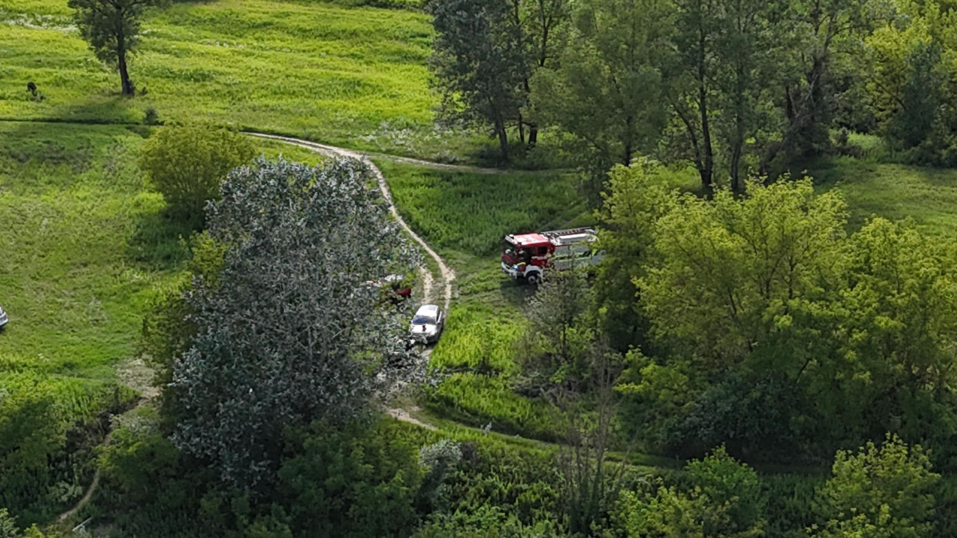 Przechodnie natknęli się na ciało nad Wisłą. Tragiczne odkrycie w Łomiankach
