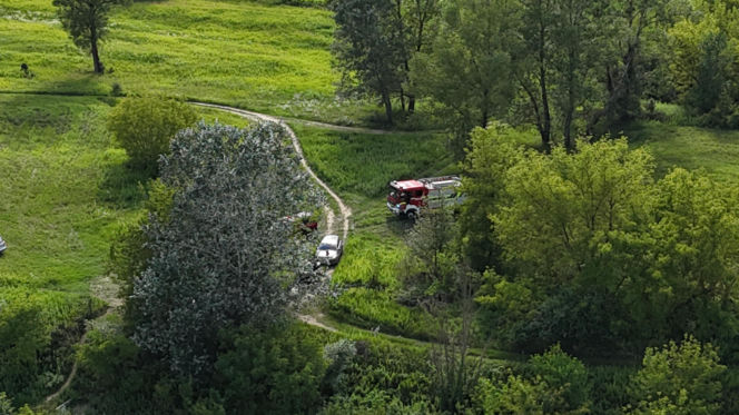 Przechodnie natknęli się na ciało nad Wisłą. Tragiczne odkrycie w Łomiankach