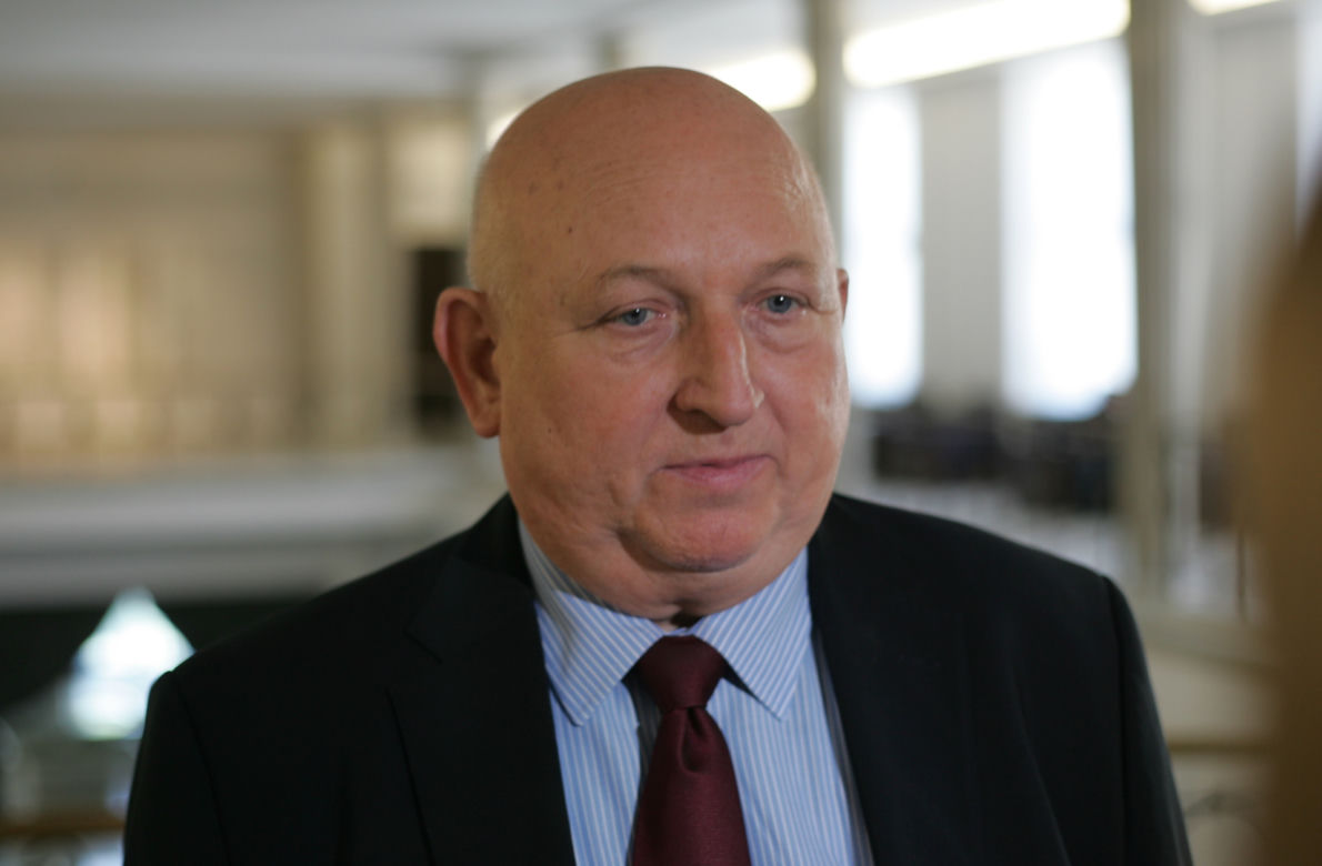 Tak wyglądają groby polityków