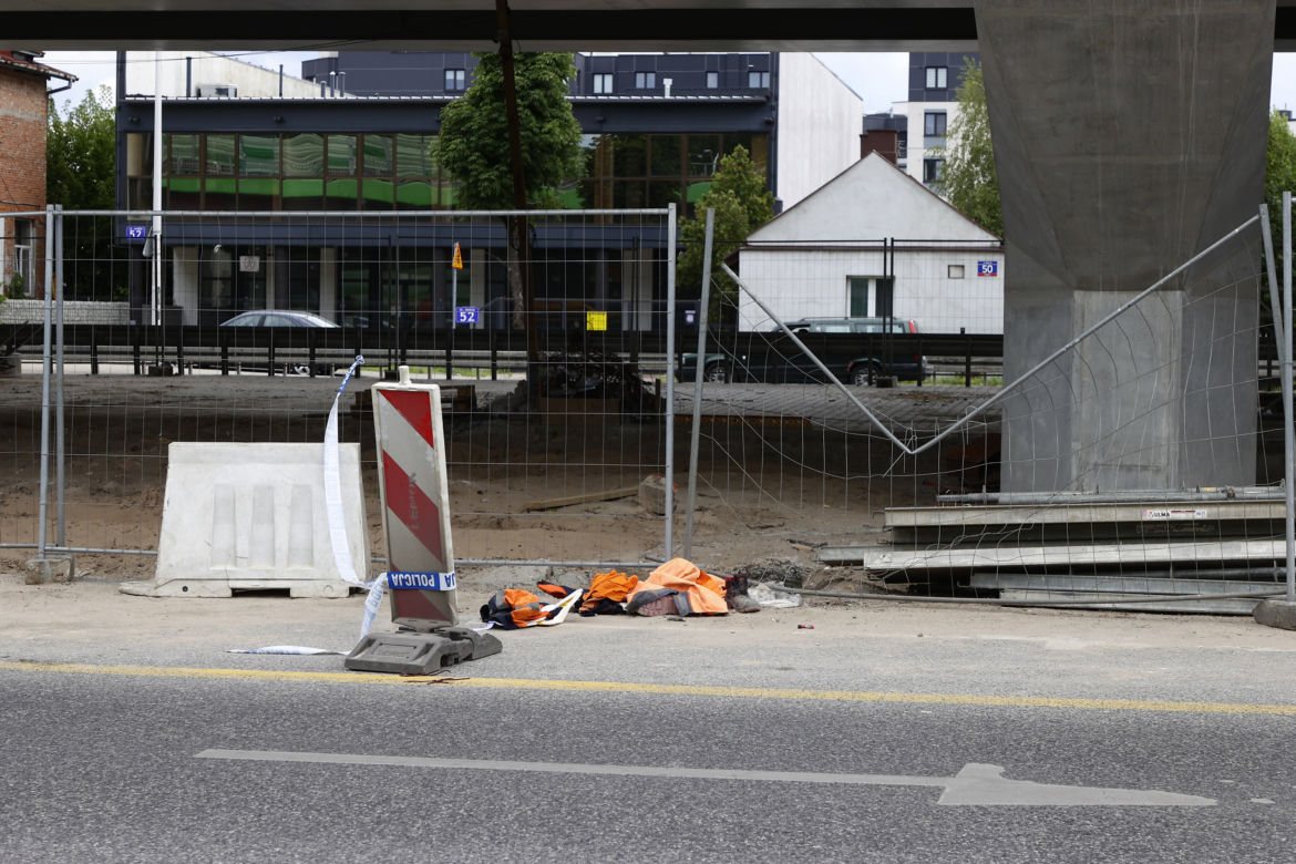 Dramat na ul. Marsa w Warszawie. Budowlaniec spadł z wysokości