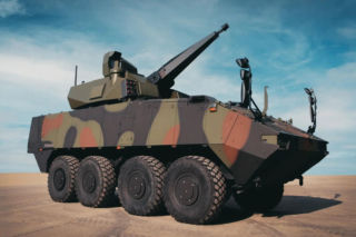 Program SAFE w Rumunii. Armia inwestuje w Piranha 5, Lynx i polskie drony Warmate